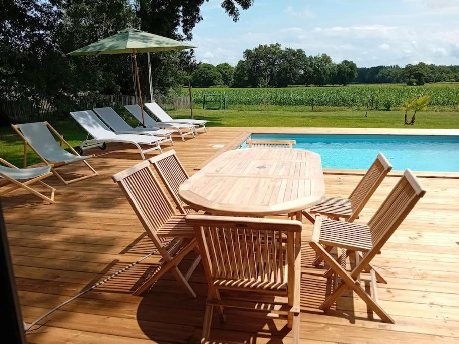 סן-ז'וליין-אן-בורן Maison Neuve Avec Piscine Chauffee, 4 Kms De Contis Plage מראה חיצוני תמונה
