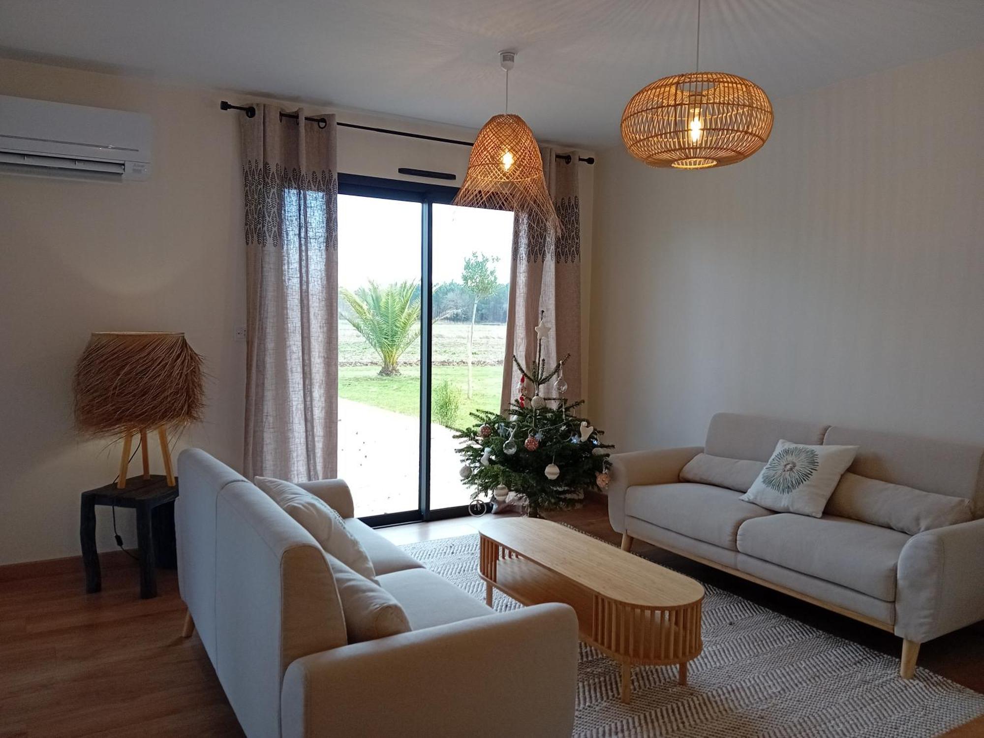 סן-ז'וליין-אן-בורן Maison Neuve Avec Piscine Chauffee, 4 Kms De Contis Plage מראה חיצוני תמונה